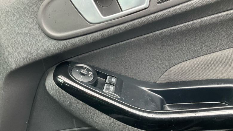 Ford Fiesta 1.0 EcoBoost 125 Titanium 5dr Petrol Hatchback